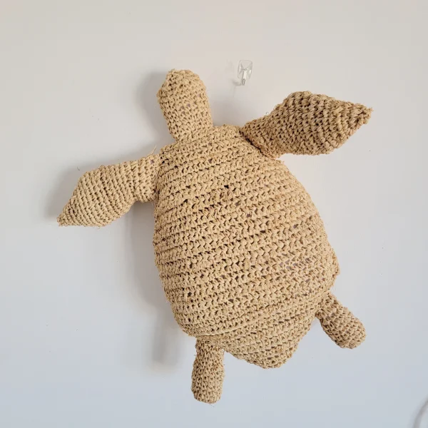 coussin décoratif tortue en raphia