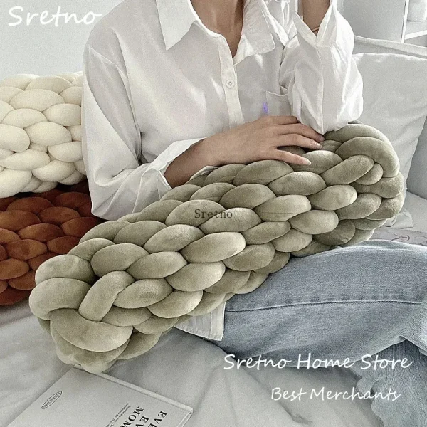 Coussin cylindrique moderne